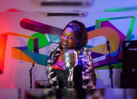 VIDEO | Lara Ferreyra: mezcla de ritmos dominicanos que se escuchan en Argentina