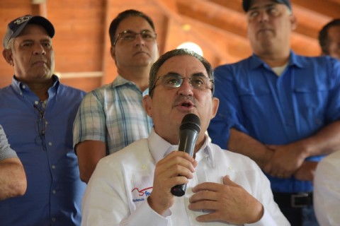 Más reclamos para Abinader: productores porcinos piden que la carne de cerdo quede excluida de Tasa Cero