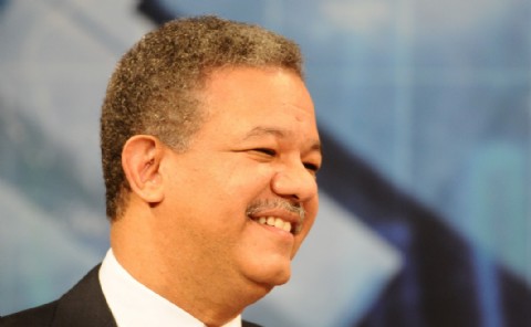 Leonel Fernández fulminó a Abinader por el contrato de Aerodom: "No tiene explicación"