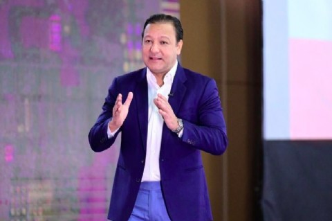 Martínez arremetió contra Abinader por autorizar la importación de carnes de Brasil