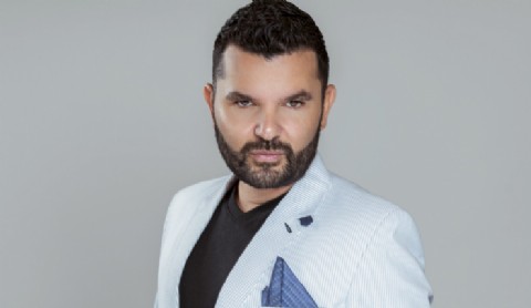 Crónicas Con Nova fue nominada en los Premios La Cima Colombia