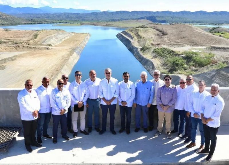 Síntomas de populismo: denuncian que Abinader inauguró una presa inconclusa