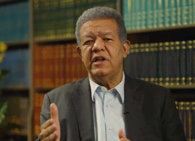 Fernández arremetió contra Abinader: "Prometen y no cumplen y, cuando inauguran, lo hacen a medias"