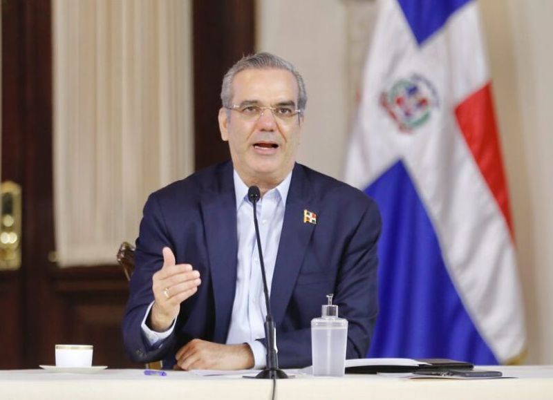 Alerta roja por la deuda: Abinader hunde al país en un pozo fiscal insostenible