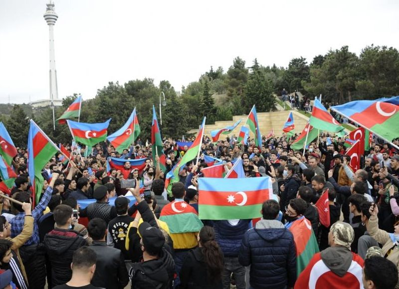 Azerbaiyán celebra el Día de la Victoria
