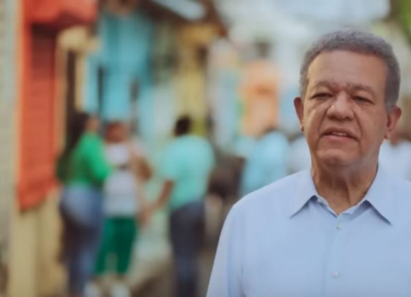 Leonel Fernández arremetió contra Abinader y lo acusó de mantener el país paralizado