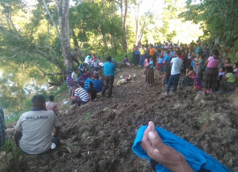 Niño de dos años muere ahogado tras caer a una cañada junto a su hermano
