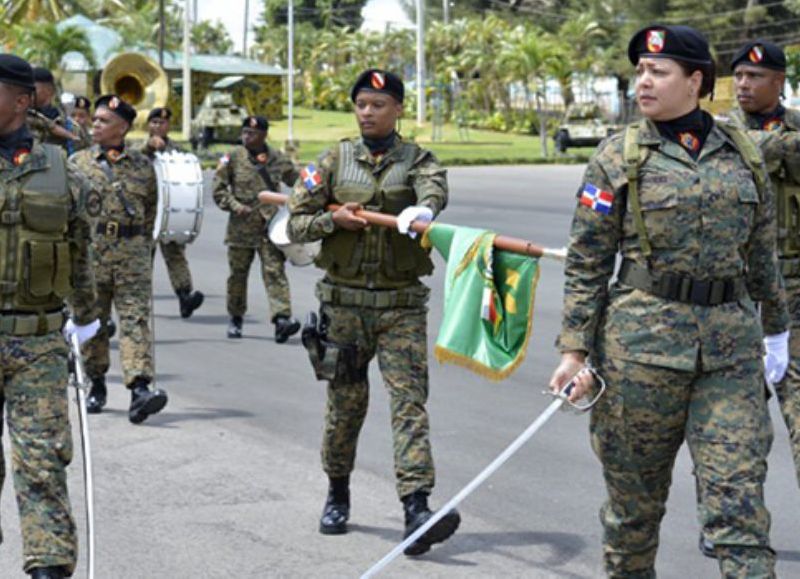 VIDEO | Detienen a 15 haitianos en Montecristi en un nuevo operativo del Ejército dominicano
