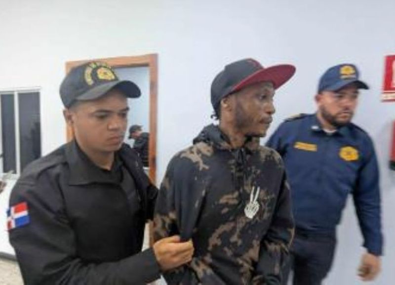 República Dominicana entregó a un supuesto miembro de una banda criminal a a la Policía de Haití