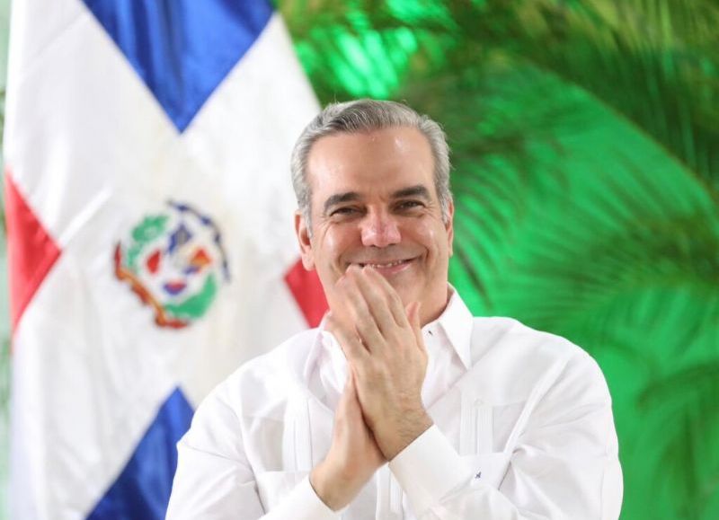 Clima electoral intenso: la oposición acusa a Abinader de "manipular al pueblo con resultados falsos"